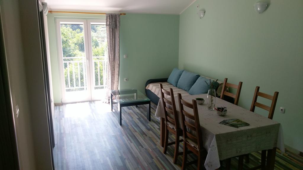 Apartments Sadina Skradin Bagian luar foto