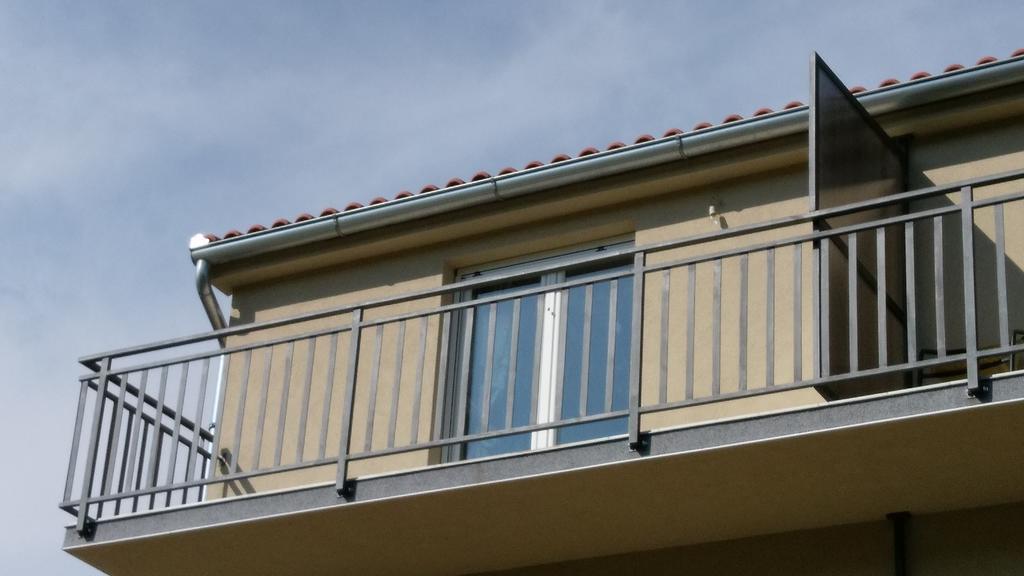 Apartments Sadina Skradin Bagian luar foto