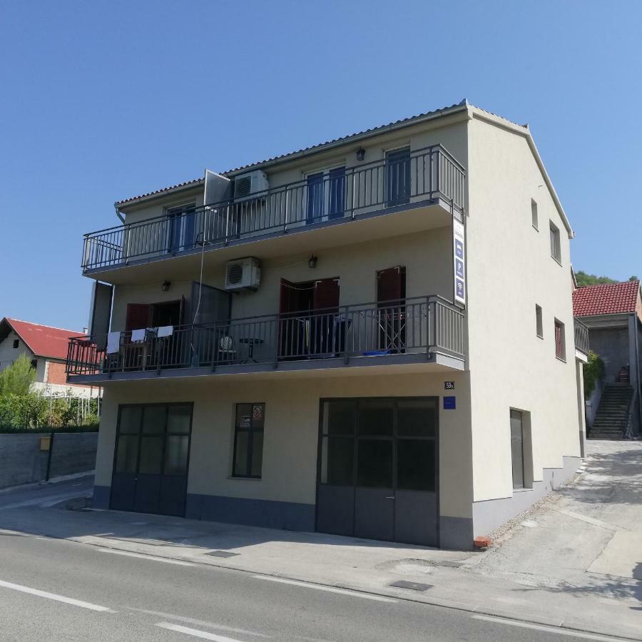 Apartments Sadina Skradin Bagian luar foto